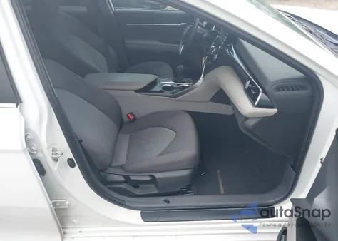 2022 Toyota Camry Le из США, поврежденный, VIN 4T1C11AK8NU669211